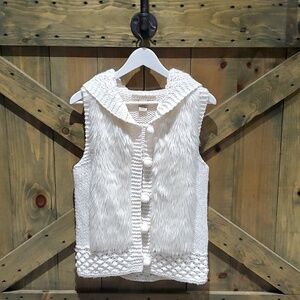CHUNKY CREAM HAND KNIT SWEATER VEST W HOODIE FAUX FUR SIZE  MEDIUM